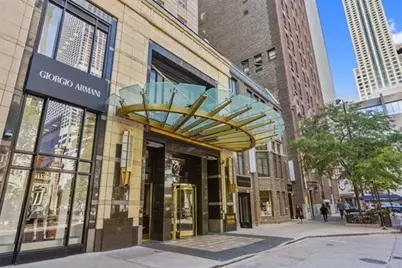 800 N Michigan Avenue #3301, Chicago, IL 60611 - Photo 1