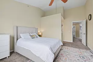 1149 E Cambria Ln, Lombard, IL 60148 - Photo 16