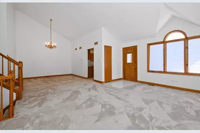 16237 Lake Villa Avenue, Tinley Park, IL 60477 - Photo 6