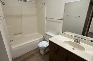 910 Pomona Dr, Champaign, IL 61822 - Photo 16