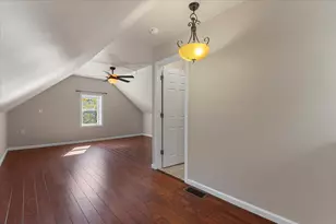 2048 W 21st St, Chicago, IL 60608 - Photo 14