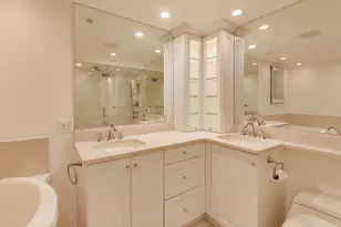 1440 N Lake Shore Dr, Chicago, IL 60610 - Photo 12
