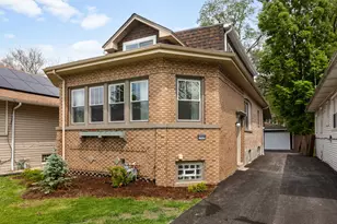 1929 S 3rd Ave, Maywood, IL 60153 - Photo 2