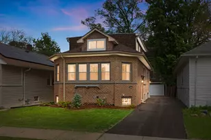 1929 S 3rd Ave, Maywood, IL 60153 - Photo 1