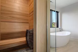1900 W Cortland St, Chicago, IL 60622 - Photo 26