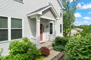 217 Ridge Rd, North Aurora, IL 60542 - Photo 2