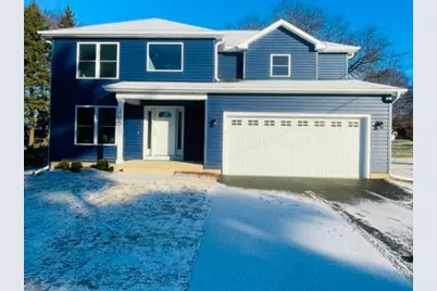 820 N Van Buren Street, Batavia, IL 60510 - Photo 1