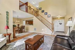 2130 Aberdeen Ct, Hanover Park, IL 60133 - Photo 6