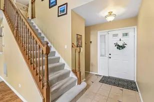 2130 Aberdeen Ct, Hanover Park, IL 60133 - Photo 4