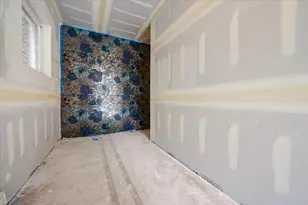 2481 N Milwaukee Ave, Chicago, IL 60647 - Photo 16