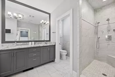 211 S Monroe Street, Hinsdale, IL 60521 - Photo 16