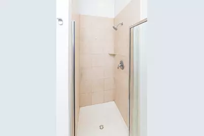 1960 N Damen Avenue #3, Chicago, IL 60647 - Photo 6