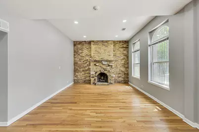 864 W Aldine Avenue #1, Chicago, IL 60657 - Photo 4