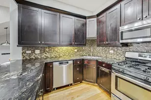 864 W Aldine Ave, Chicago, IL 60657 - Photo 8