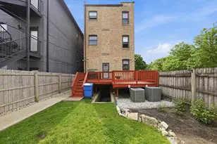4507 S Prairie Ave, Chicago, IL 60653 - Photo 32