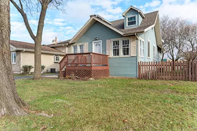 4915 Edward Avenue, Downers Grove, IL 60515 - Photo 2