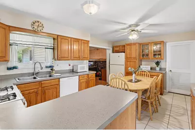 2N160 Fairfield Avenue, Lombard, IL 60148 - Photo 8