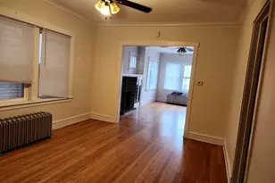 4126 W Wellington Ave, Chicago, IL 60641 - Photo 2