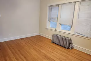 4126 W Wellington Ave, Chicago, IL 60641 - Photo 6