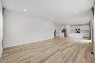 8503 Rosehall Dr, Joliet, IL 60431 - Photo 8