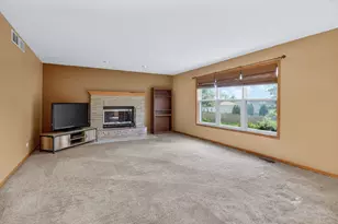 713 Clifford Dr, Minooka, IL 60447 - Photo 12