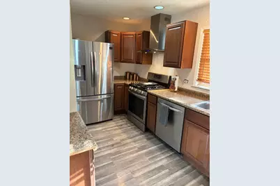 2130 Hawthorne Lane, Waukegan, IL 60087 - Photo 12