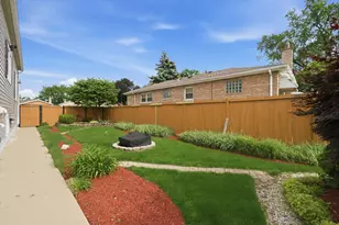 [Address not provided], Bellwood, IL 60104 - Photo 40