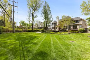 1046 Sylvan Cir, Naperville, IL 60540 - Photo 64