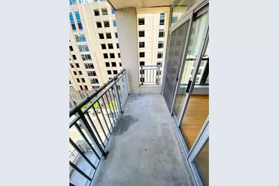 600 N Dearborn Street #811, Chicago, IL 60654 - Photo 14