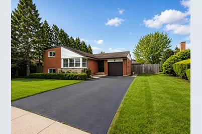 360 E Huntington Lane, Elmhurst, IL 60126 - Photo 1