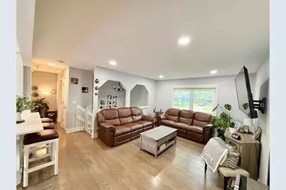 6705 Pheasant Trail, Cary, IL 60013 - Photo 4