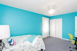 1359 E Dorothy Dr, Palatine, IL 60074 - Photo 16
