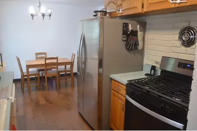 17719 Burnham Avenue, Lansing, IL 60438 - Photo 8