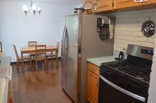 17719 Burnham Ave, Lansing, IL 60438 - Photo 8