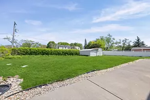 725 N 8th Ave, Addison, IL 60101 - Photo 20