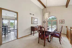 14807 Becky Ct, Oak Forest, IL 60452 - Photo 10