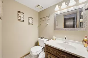 14807 Becky Ct, Oak Forest, IL 60452 - Photo 16