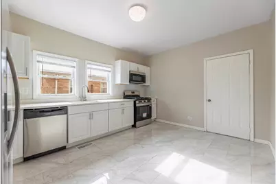 12420 S Emerald Avenue, Chicago, IL 60628 - Photo 2