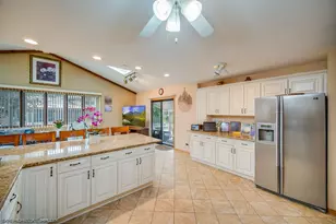 12152 Forest View Dr, Orland Park, IL 60467 - Photo 6