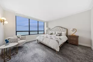 180 E Pearson St, Chicago, IL 60611 - Photo 20