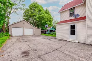 228 S Lincoln Ave, Waukegan, IL 60085 - Photo 28