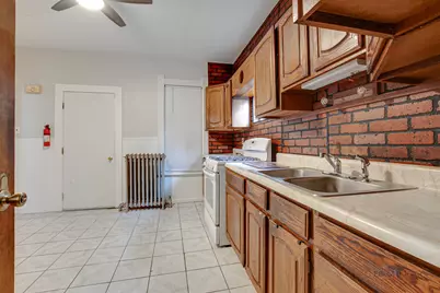 228 S Lincoln Avenue, Waukegan, IL 60085 - Photo 14