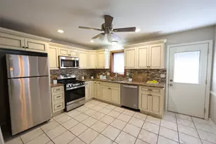 8537 163rd St, Tinley Park, IL 60487 - Photo 8