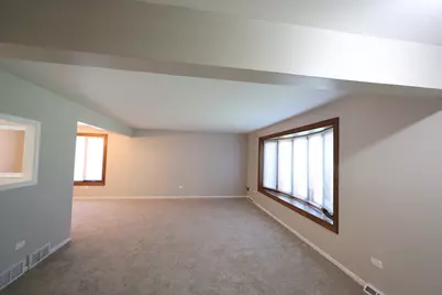 8537 163rd Street, Tinley Park, IL 60487 - Photo 10