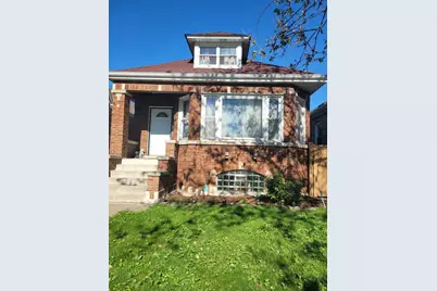 6005 S Tripp Avenue, Chicago, IL 60629 - Photo 1