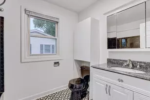 1423 S Cypress Dr, Mount Prospect, IL 60056 - Photo 32
