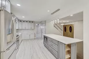 1423 S Cypress Dr, Mount Prospect, IL 60056 - Photo 18