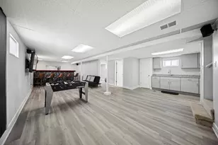 2841 N Neva Ave, Chicago, IL 60634 - Photo 20