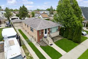 2841 N Neva Ave, Chicago, IL 60634 - Photo 1