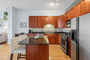 4011 N Francisco Ave, Chicago, IL 60618 - Photo 6